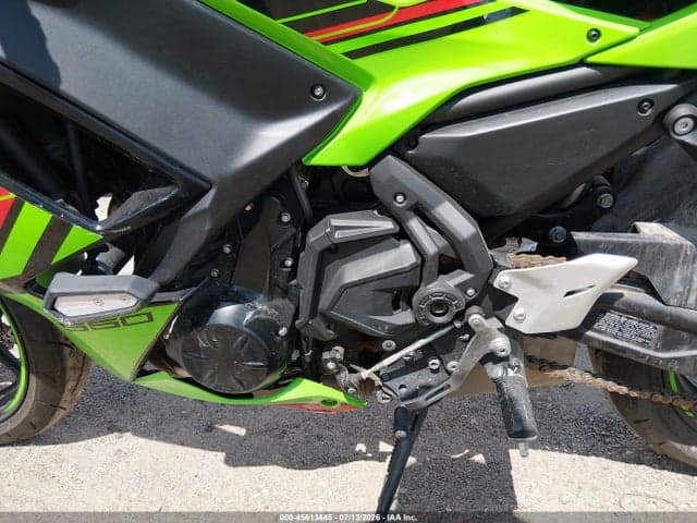 2023 KAWASAKI EX650 P 9