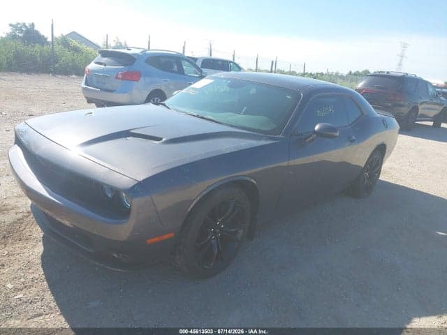 2018 DODGE CHALLENGER SXT PLUS 2