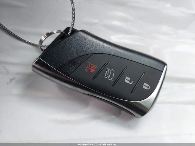 2025 LEXUS ES 350 11
