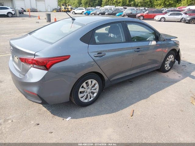 2020 HYUNDAI ACCENT SE 4