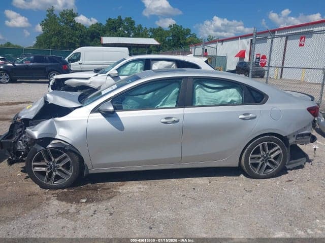 2020 KIA FORTE EX 13