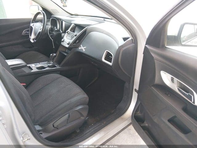 2017 CHEVROLET EQUINOX LT 5