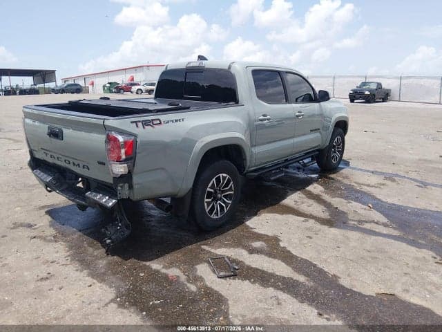 2023 TOYOTA TACOMA TRD SPORT 4