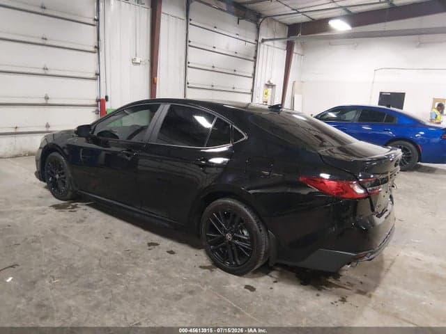 2025 TOYOTA CAMRY SE 3
