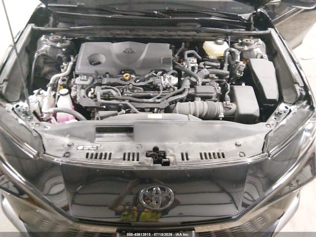 2025 TOYOTA CAMRY SE 10