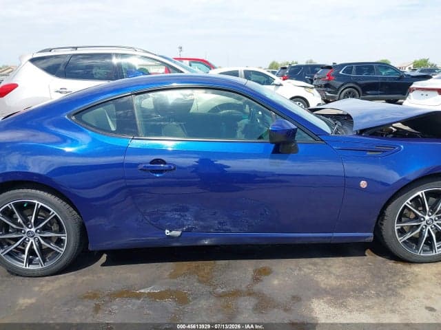 2017 TOYOTA 86 13