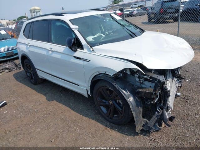 2024 VOLKSWAGEN TIGUAN 2.0T SE R-LINE BLACK - 1