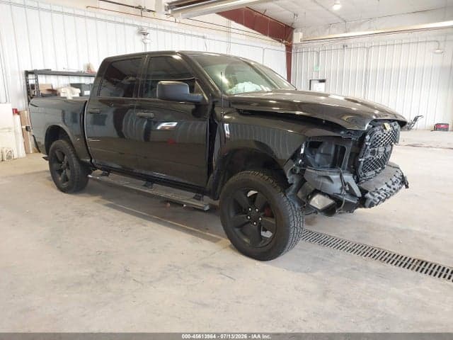 2018 RAM 1500 EXPRESS 4X4 5'7 BOX - 1