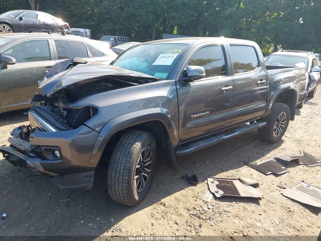 2023 TOYOTA TACOMA TRD SPORT 2