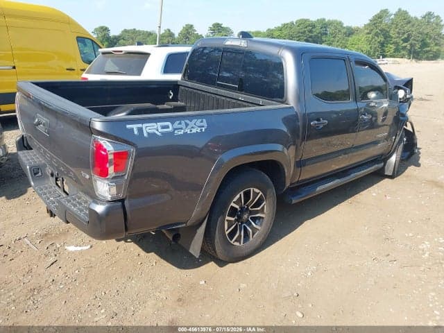 2023 TOYOTA TACOMA TRD SPORT 4
