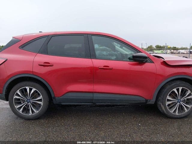 2022 FORD ESCAPE SE 12