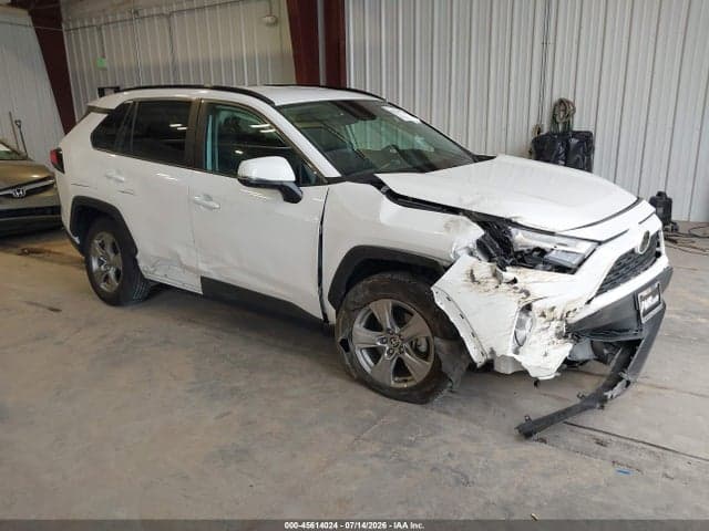 2024 TOYOTA RAV4 XLE 1
