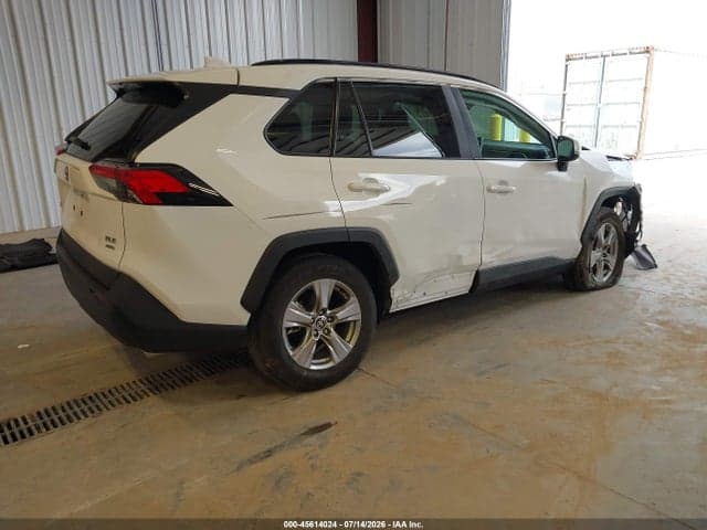 2024 TOYOTA RAV4 XLE 4