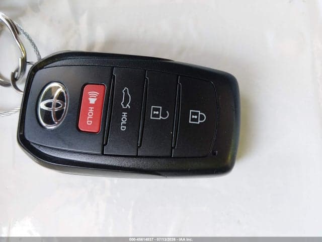2026 TOYOTA CAMRY SE 11