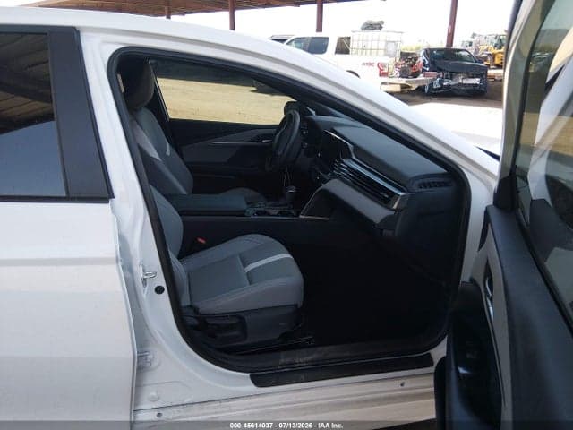 2026 TOYOTA CAMRY SE 5