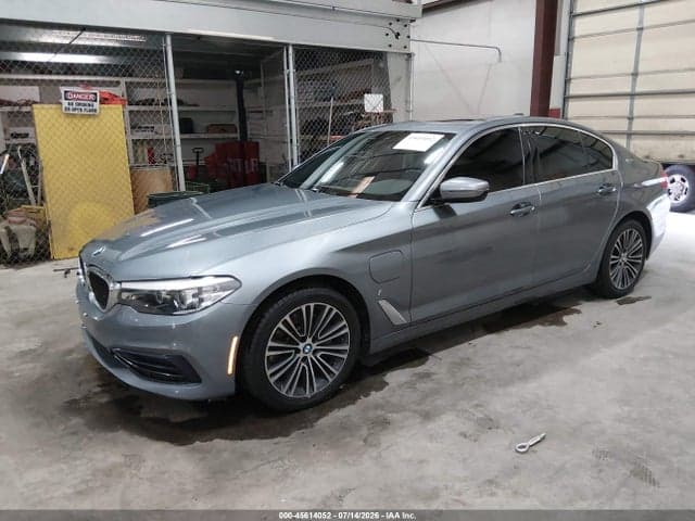 2019 BMW 530E XDRIVE IPERFORMANCE 2