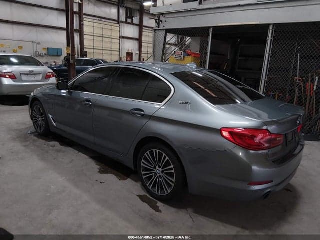 2019 BMW 530E XDRIVE IPERFORMANCE 3