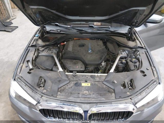 2019 BMW 530E XDRIVE IPERFORMANCE 10