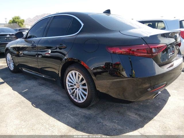 2021 ALFA ROMEO GIULIA RWD 3