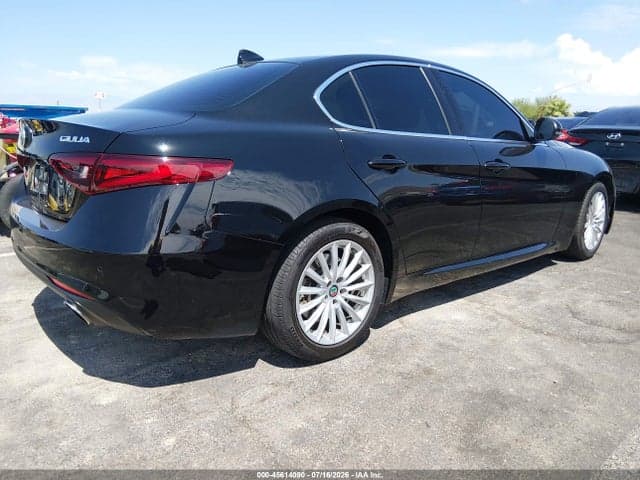 2021 ALFA ROMEO GIULIA RWD 4