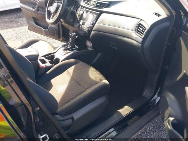 2019 NISSAN ROGUE S/SL/SV 5