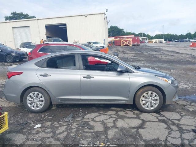 2022 HYUNDAI ACCENT SE 13