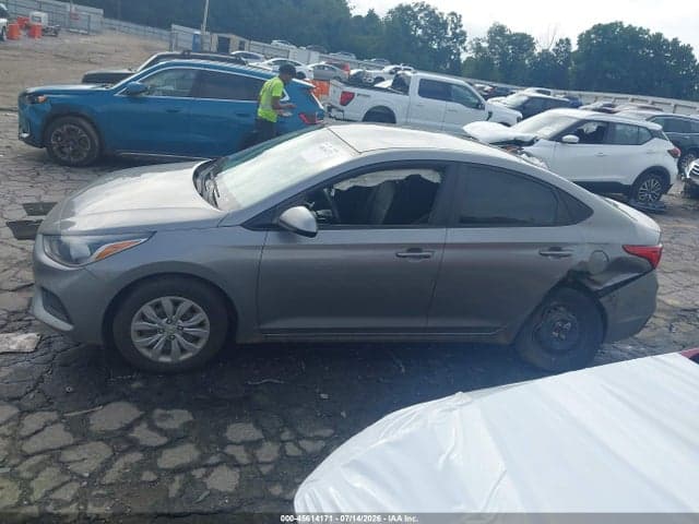 2022 HYUNDAI ACCENT SE 14