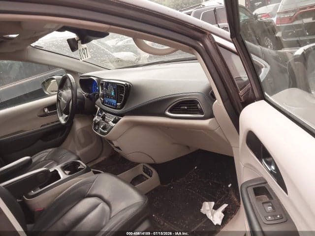 2021 CHRYSLER PACIFICA TOURING L 5