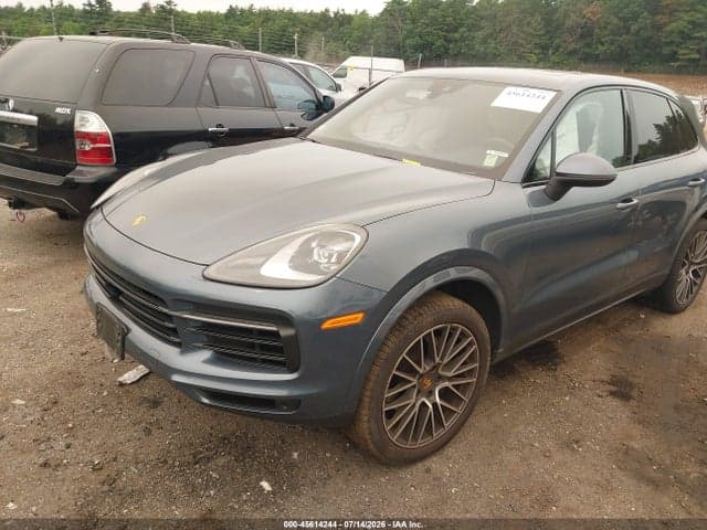 2019 PORSCHE CAYENNE 2