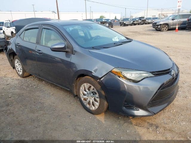 2018 TOYOTA COROLLA LE - 1