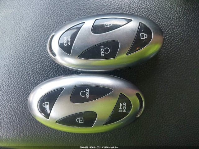 2024 HYUNDAI ELANTRA LIMITED 11