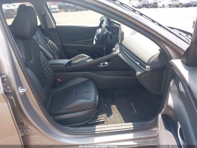 2024 HYUNDAI ELANTRA LIMITED 5