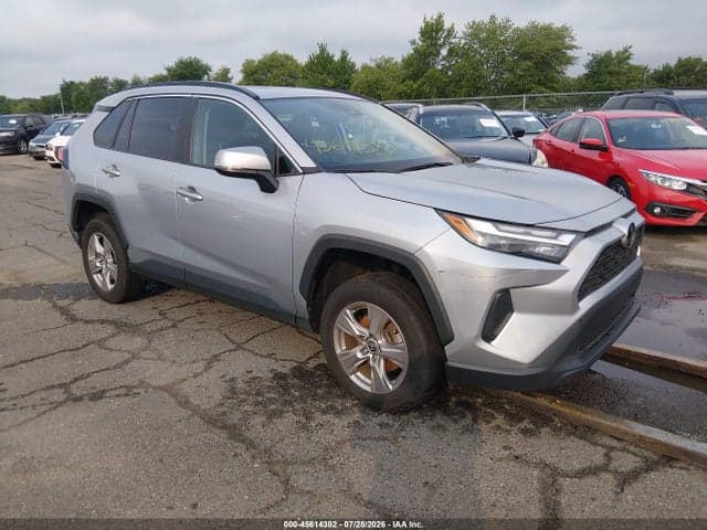 2024 TOYOTA RAV4 XLE - 1