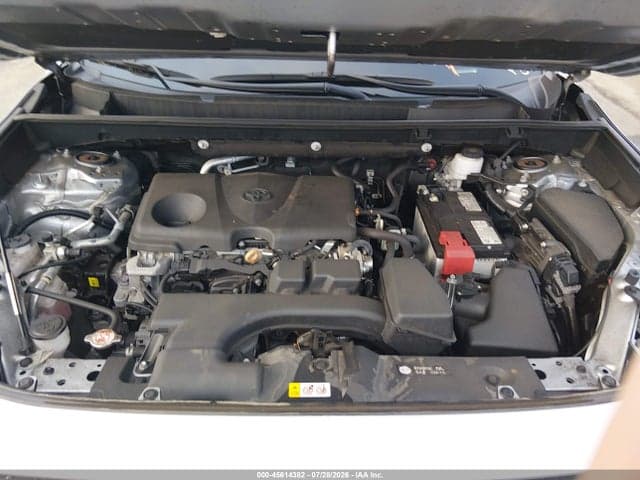 2024 TOYOTA RAV4 XLE 10