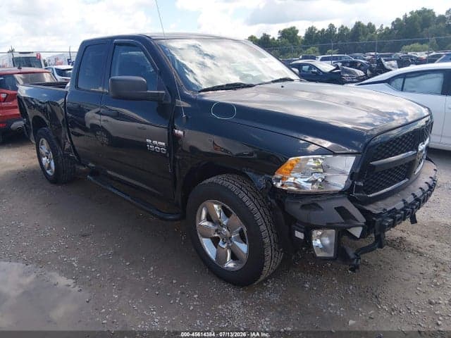 2018 RAM 1500 EXPRESS 4X4 6'4 BOX 1