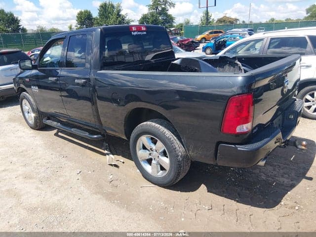 2018 RAM 1500 EXPRESS 4X4 6'4 BOX 3