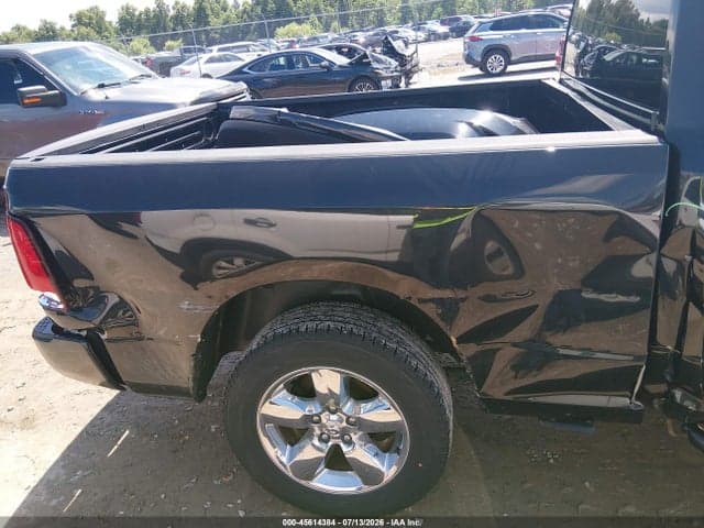 2018 RAM 1500 EXPRESS 4X4 6'4 BOX 6