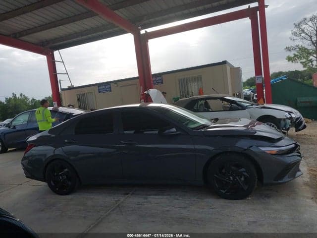 2026 HYUNDAI ELANTRA HYBRID SEL SPORT 12