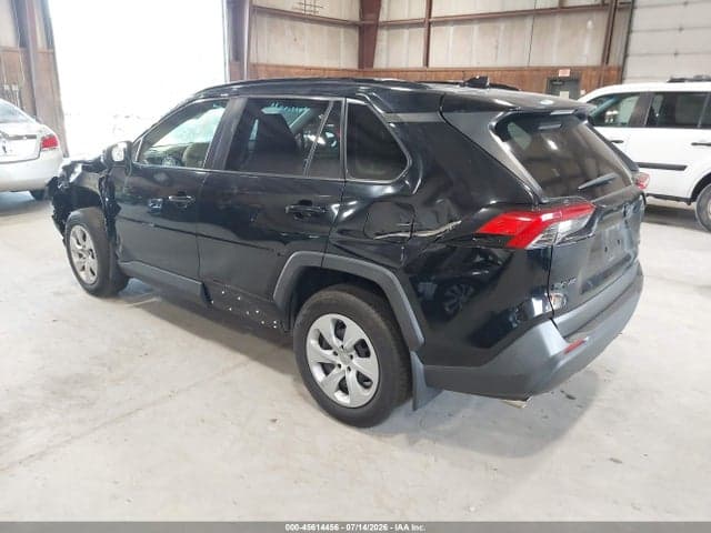 2020 TOYOTA RAV4 LE 3