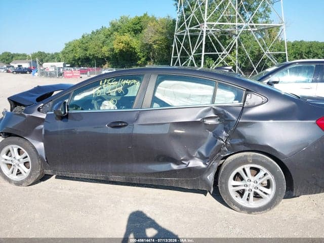 2017 CHEVROLET CRUZE LT AUTO 14