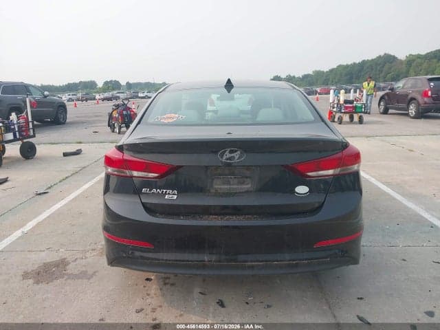 2017 HYUNDAI ELANTRA SE 17