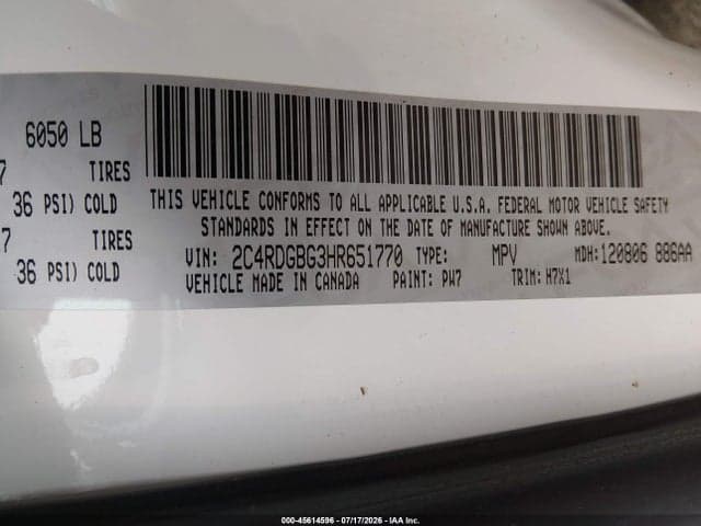 2017 DODGE GRAND CARAVAN SE 9