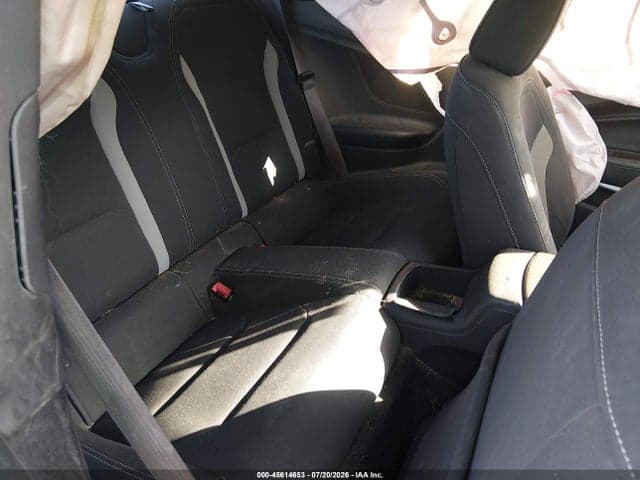 2017 CHEVROLET CAMARO 1LT 8