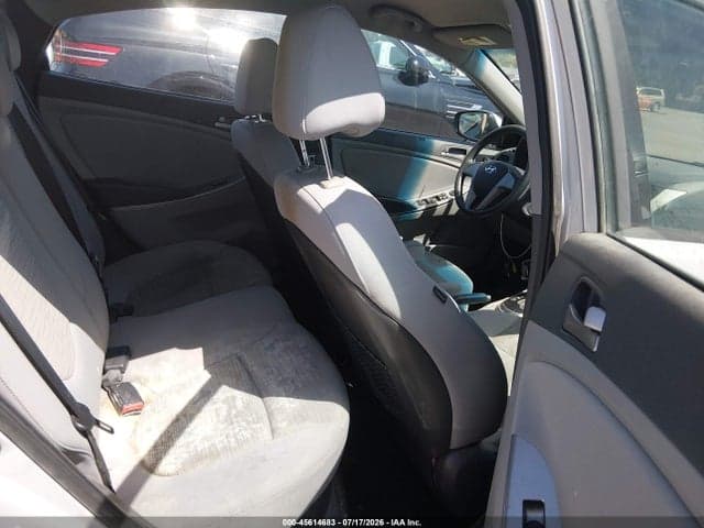 2017 HYUNDAI ACCENT SE 8