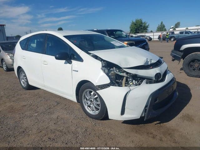 2017 TOYOTA PRIUS V TWO - 1