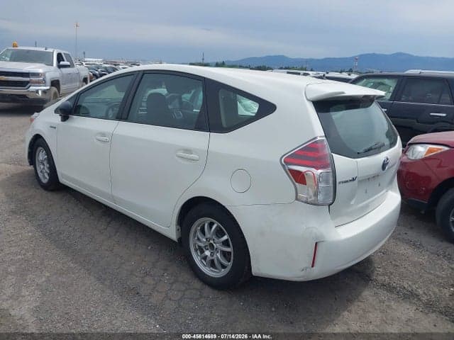 2017 TOYOTA PRIUS V TWO 3