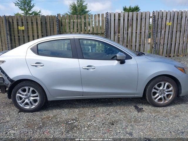 2017 TOYOTA YARIS IA 14