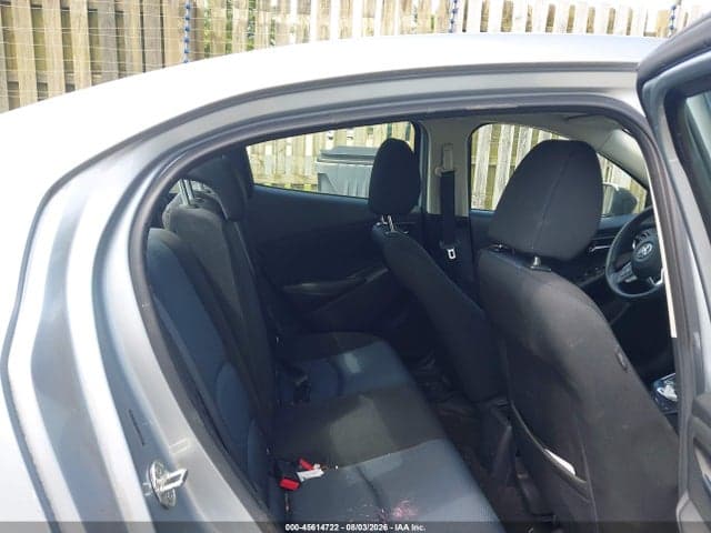 2017 TOYOTA YARIS IA 8