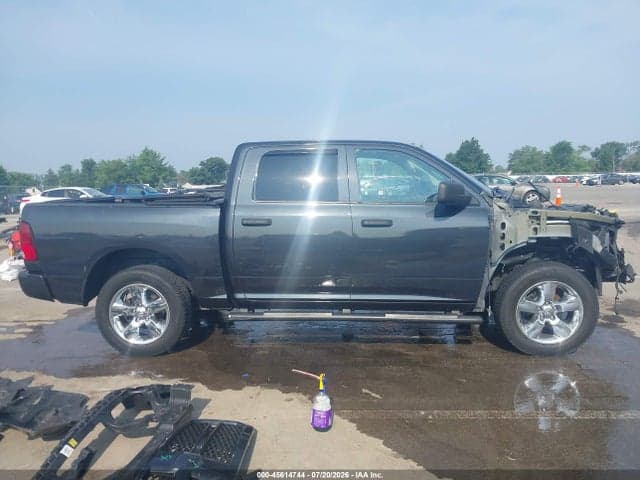 2017 RAM 1500 EXPRESS 4X4 5'7 BOX 14