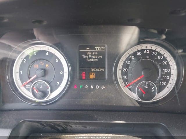 2017 RAM 1500 EXPRESS 4X4 5'7 BOX 7